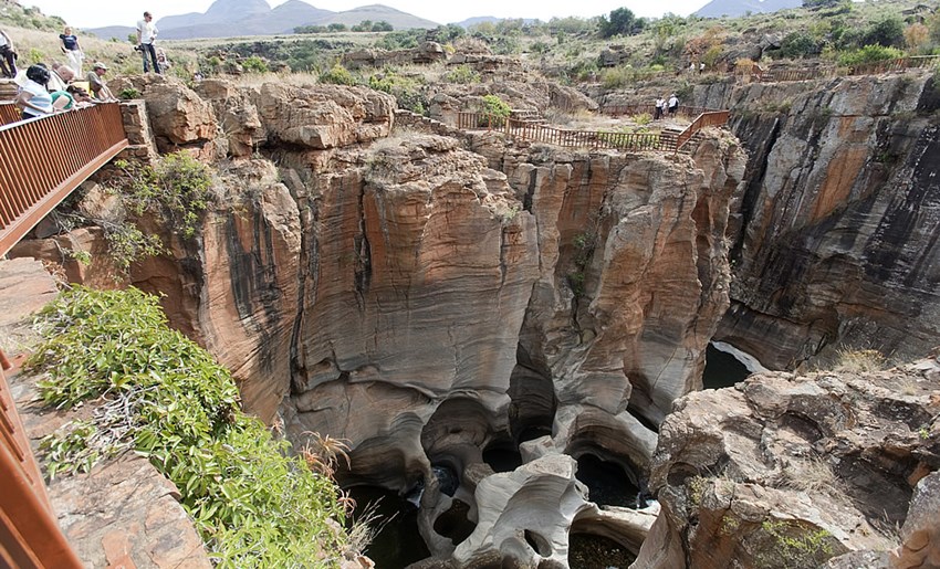 Bourke Luck Potholes